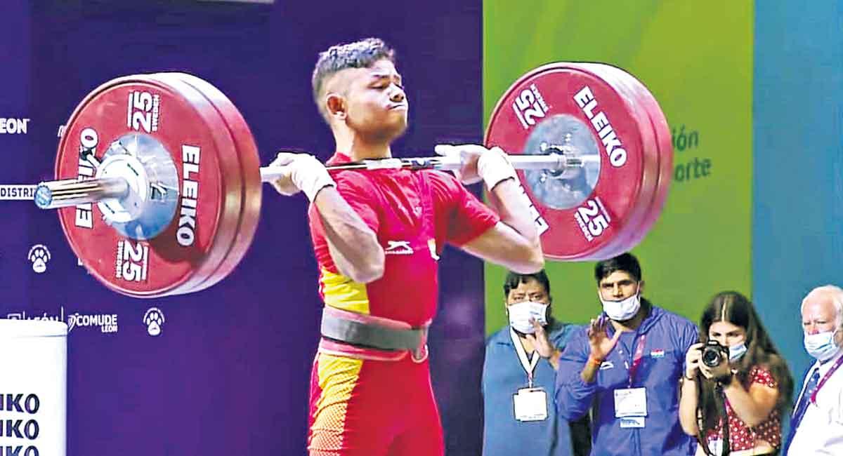 Credit IWF — Weightlifting