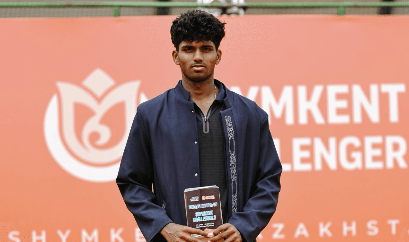 Credit Manas Dhamne — Tennis