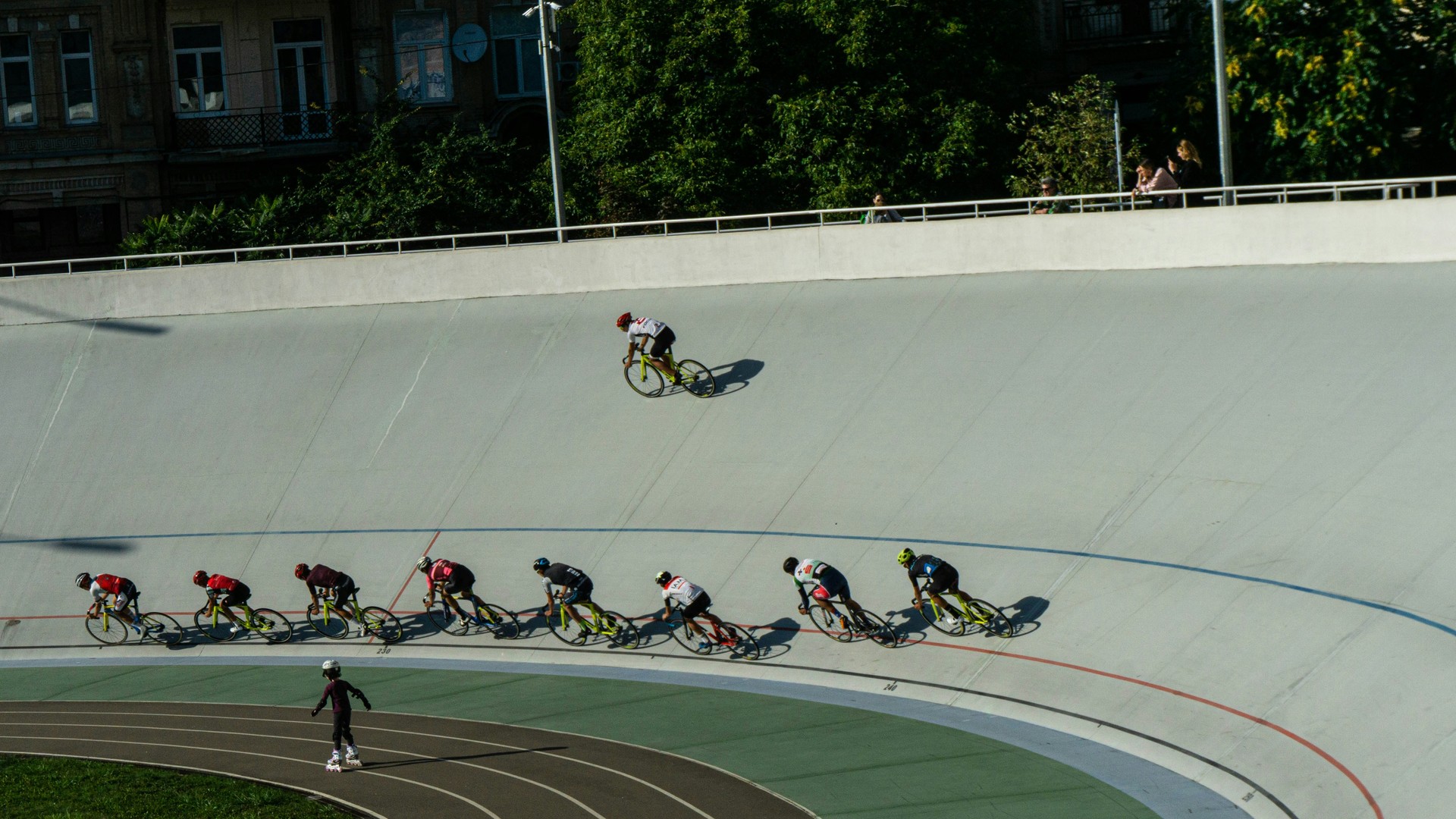 Cycling — hero background